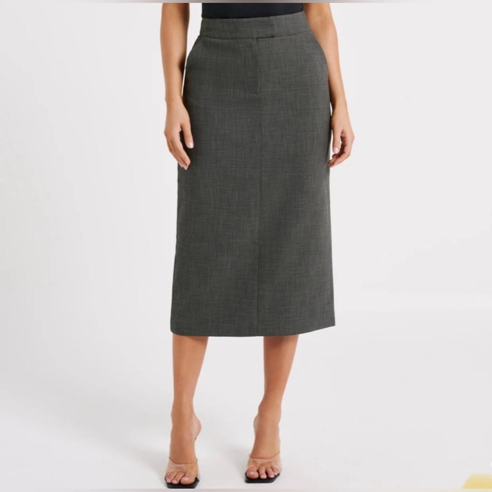 MESHKI. Marcie Textured Suiting Midi Skirt. Charcoal. Small. Price is negotiable
